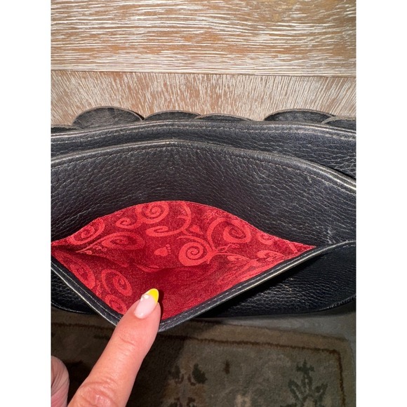 Brighton Black Floral Leather Applique Shoulder Bag Silver Chain Heart Charm - Picture 10 of 13